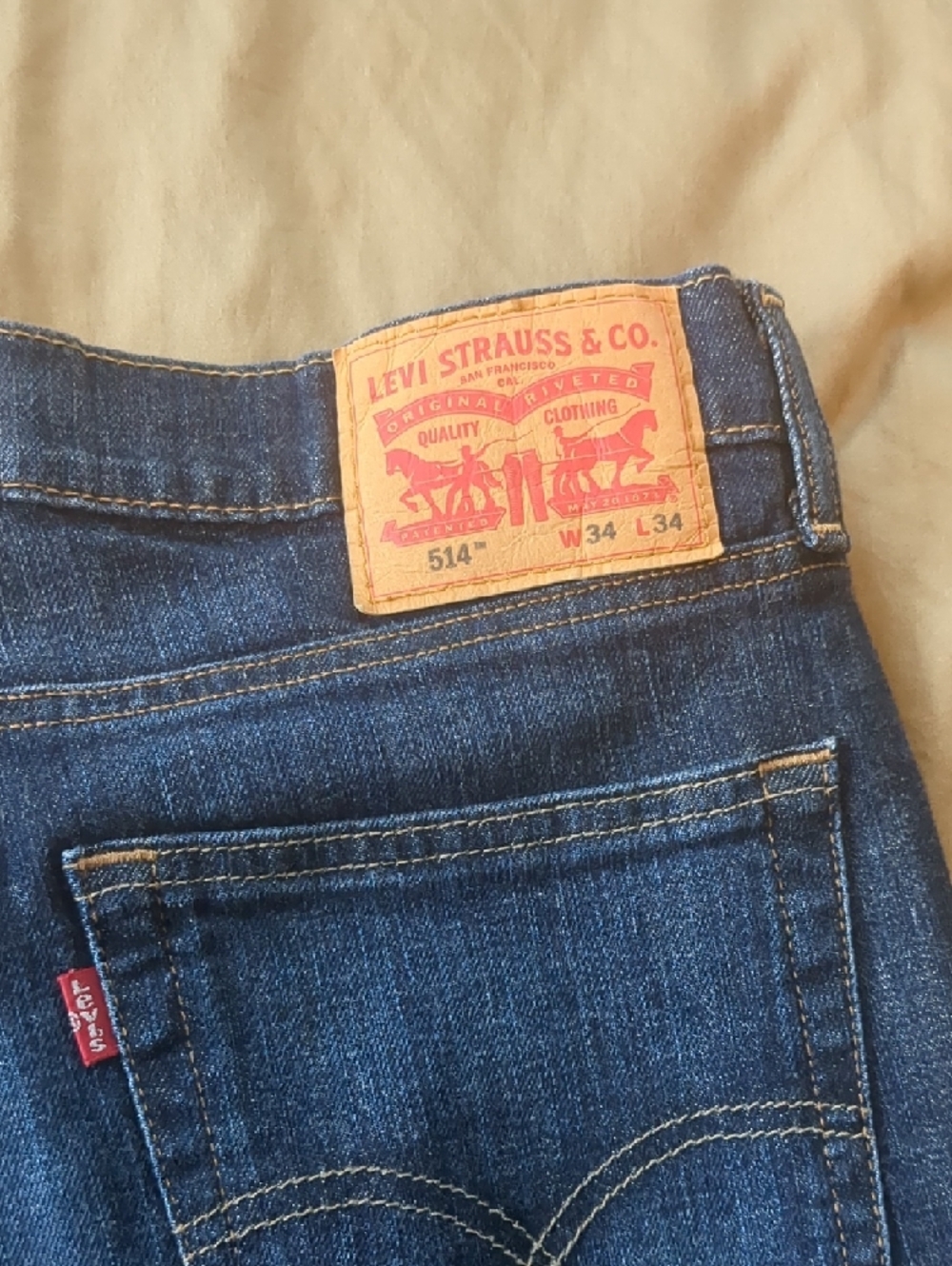 Levi's Men's Straight Jeans in Dark Blue Denim - Picture 2 of 2